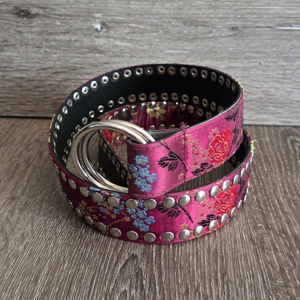 Amiee Lynn Magenta Floral Studded Double-Ring Belt Small